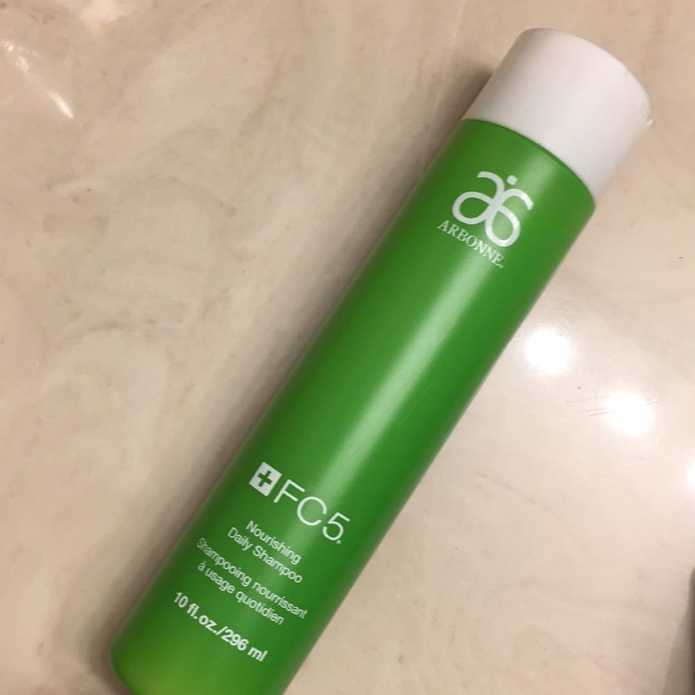 Arbonne FC5 Nourishing Daily Shampoo